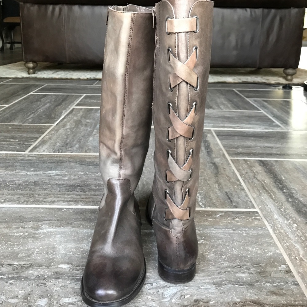 Arturo Chiang Leather Boots Size 8